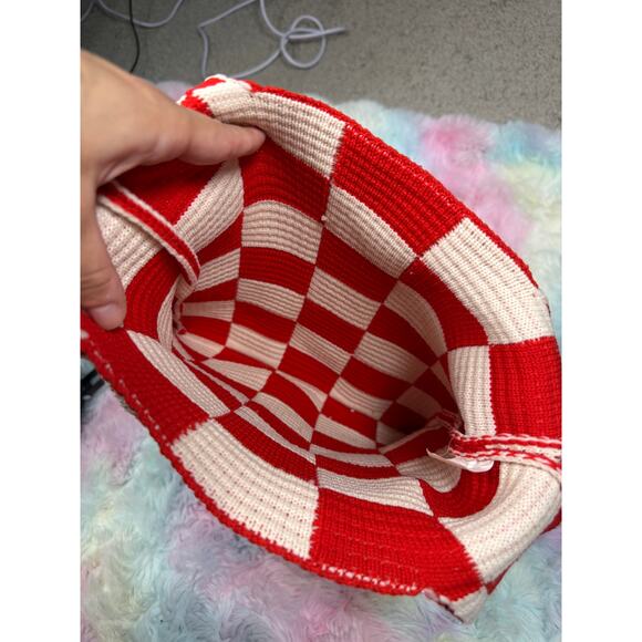 Handmade Crochet Checkerboard Tote Bag Red White Picnic Style - Picture 6 of 15